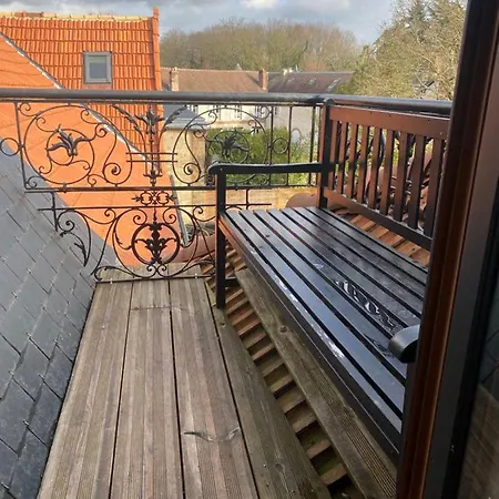 Loft Dans Le Clocher Face Au Chateau דירה Bonnelles